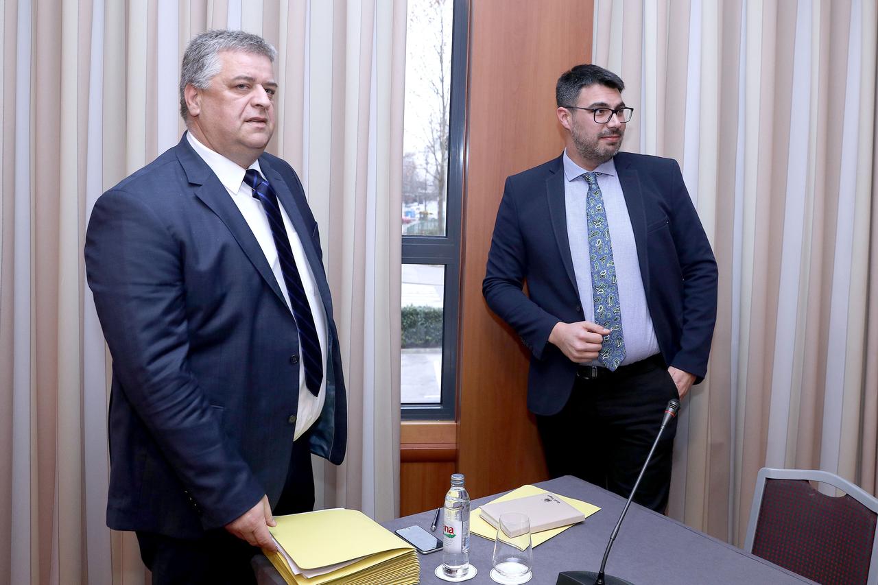 Udruga manjinskih dioničara Agrokora