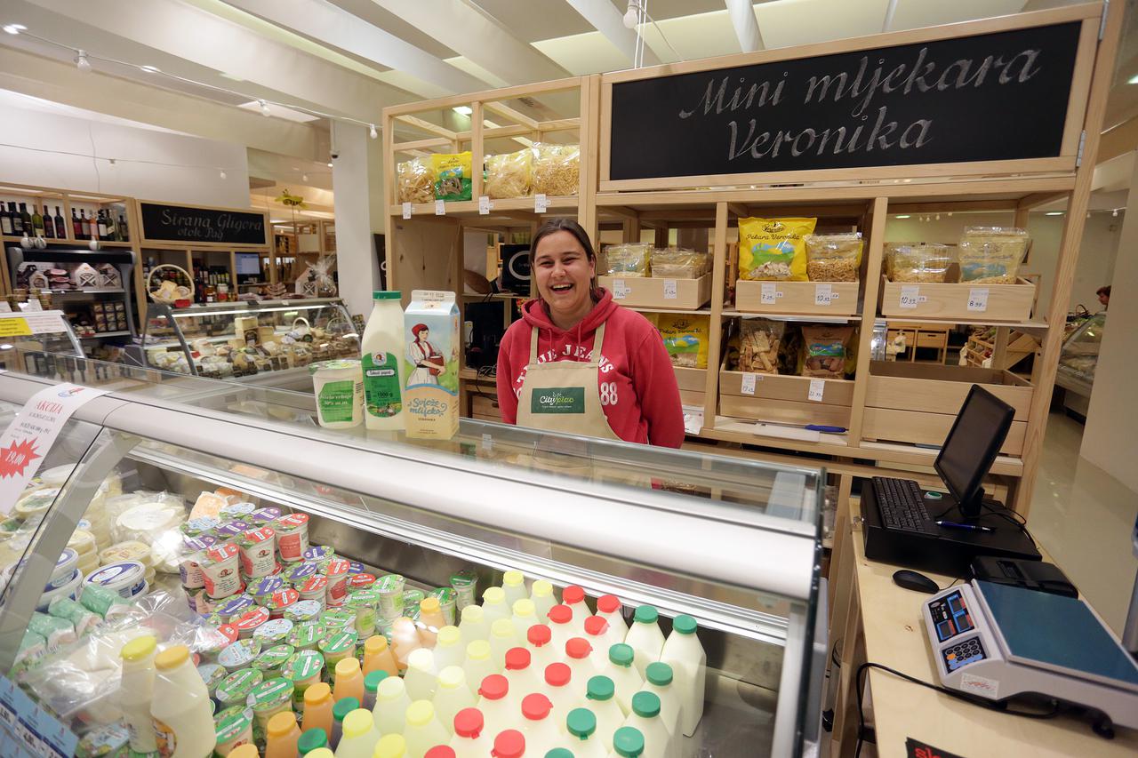 04.11.2015., Zagreb - Cityplac u trgovackom centru City Center One West. Kudelic mesne delicije. Mini mlijekara Veronika. Photo: Borna Filic/PIXSELL