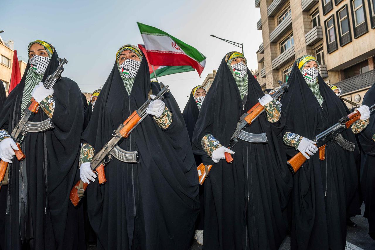 Parada Iran Basij i IRGC - Teheran