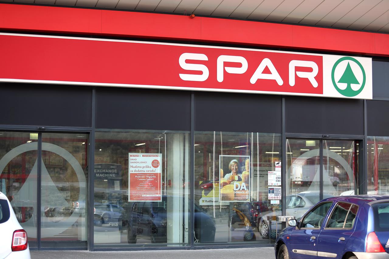 Šibenik: Spar i Interspar pozivaju umirovljenike na rad uz korištenje pune mirovine