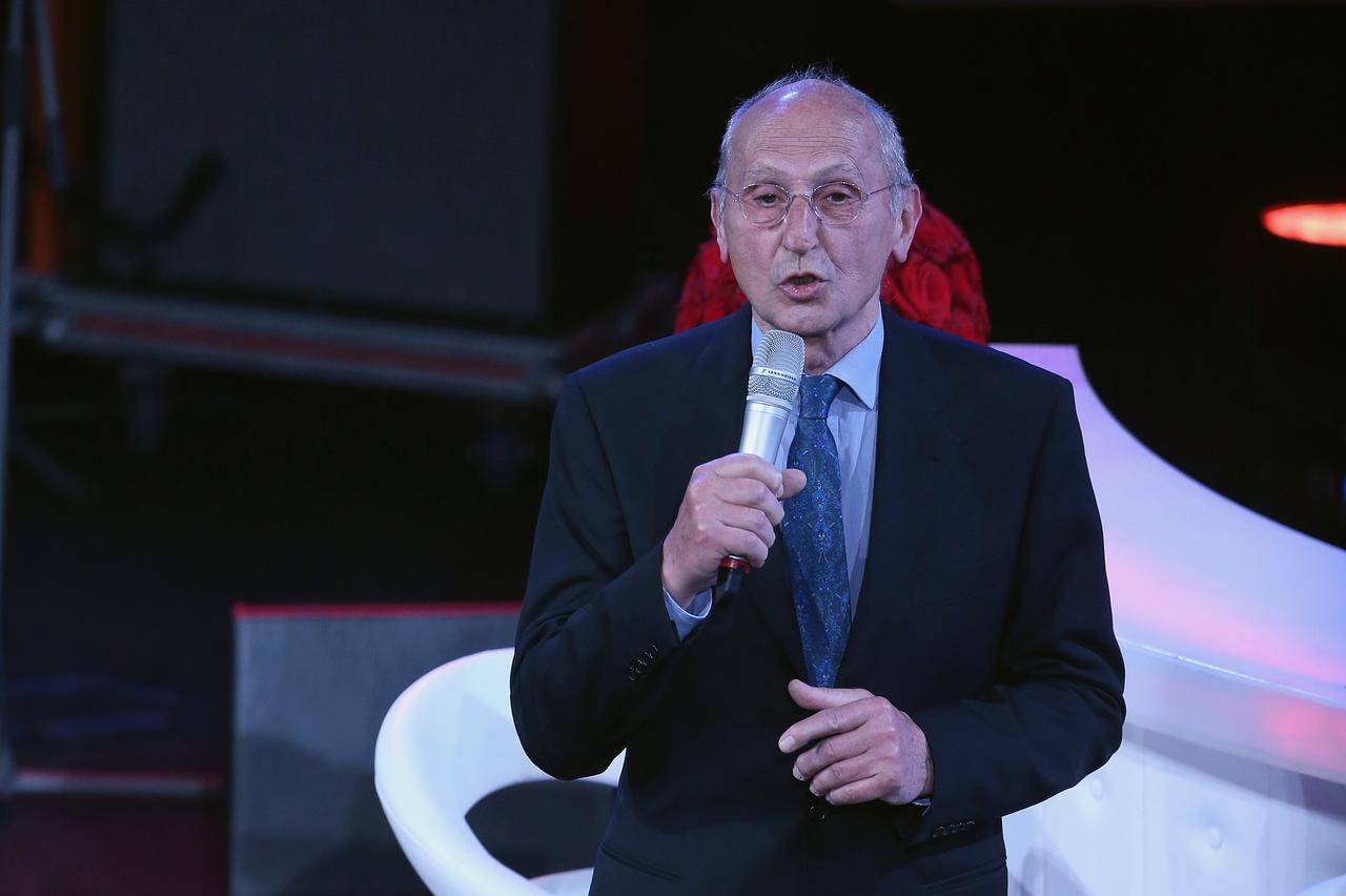 Zagreb: Sve?ana dodjela nagrade Ve?ernjakova ruža