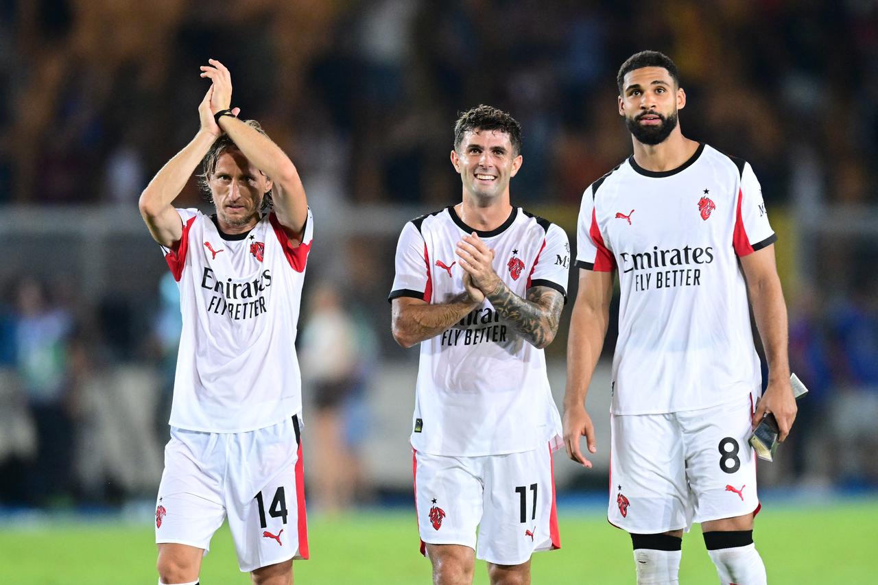 Serie A - Lecce v AC Milan