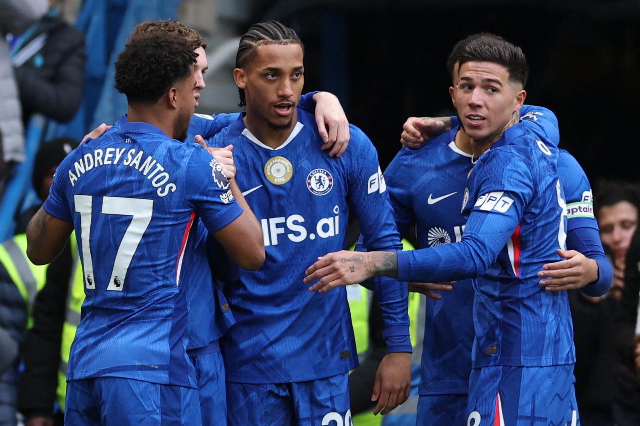 Premier League - Chelsea v Burnley