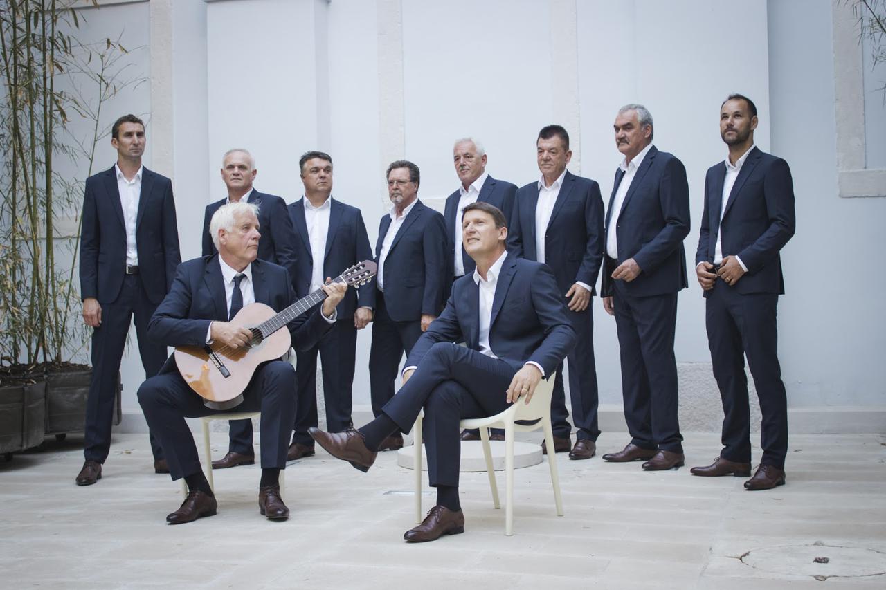 Tomislav Bralić i klapa Intrade