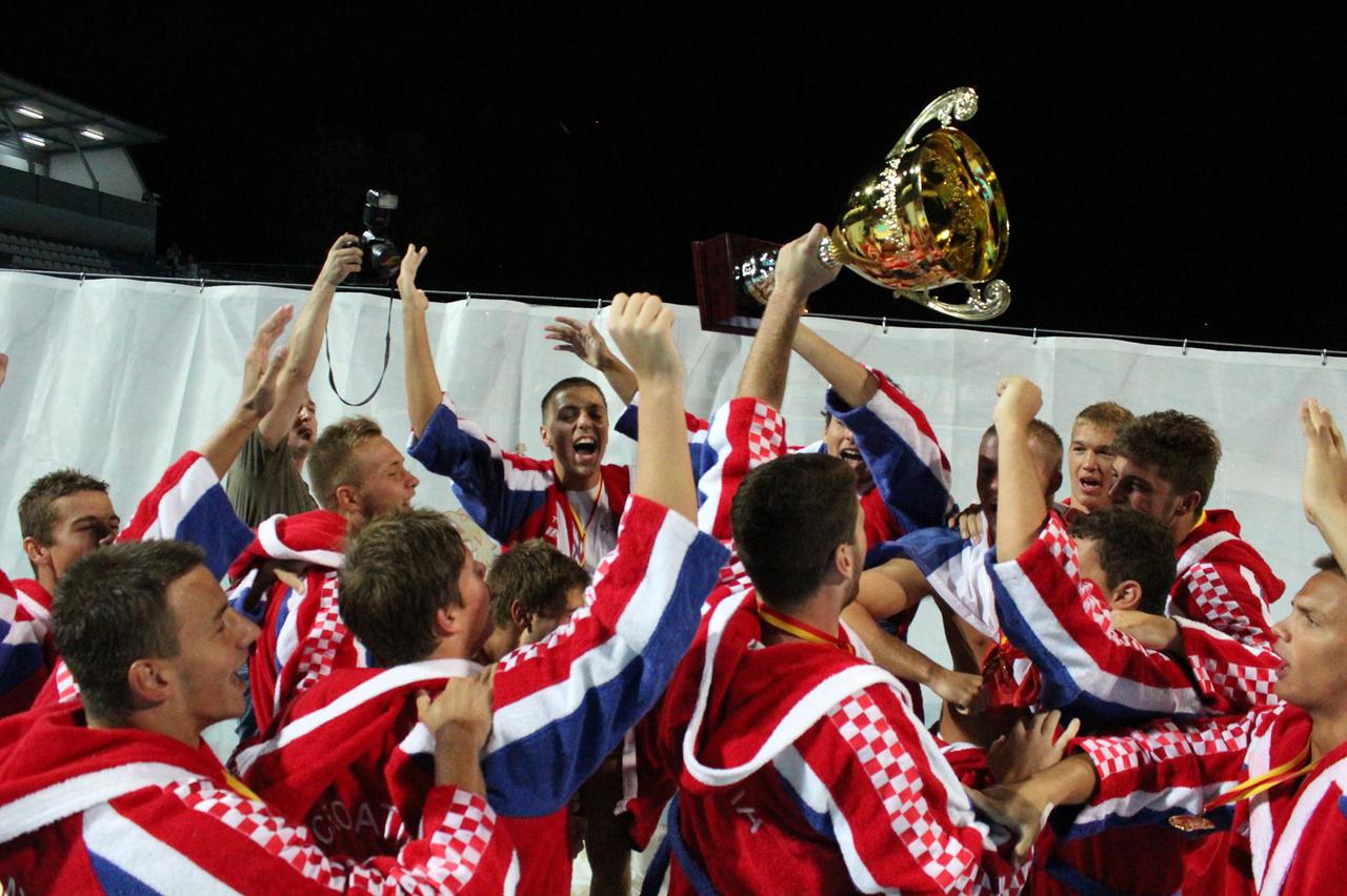 Vaterposka juniorska reprezentacija