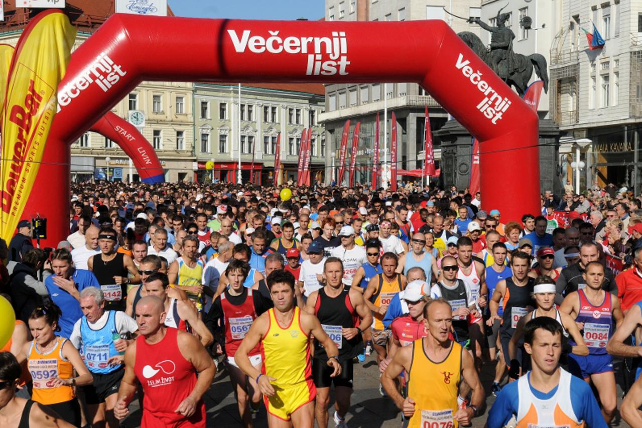 'Prva Zagreb Hrvatska 051008 ....Vecernjakov maraton, Trg bana Josipa Jelacica.... Photo: Anto Magzan/Vecernji list'