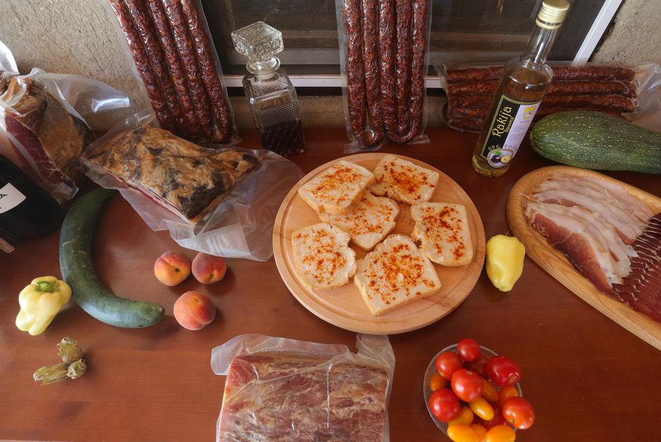 Privlaka: OPG Josip Tušek