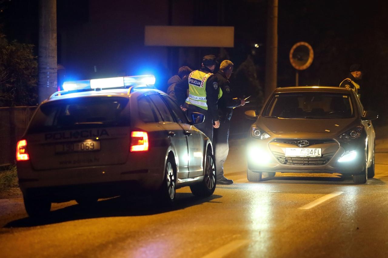 Zagreb: Očevid nakon nesreće u Svetoj Klari u kojoj je automobil naletio na pješaka