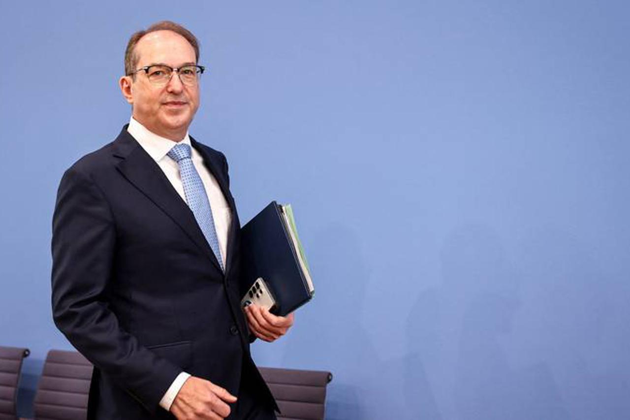 Feed/24Sata/2026-23/2026-06-09T093145Z-1870261309-Rc29Qlajjgk4-Rtrmadp-3-Germany-Politics.Jpg