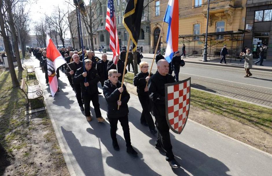 Zagreb: Pristaše A-HSP prisegnuli na vjernost domovini i Trumpu