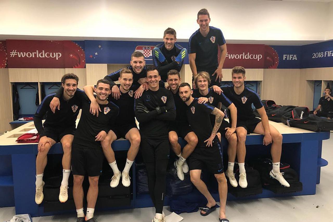 Vatreni u svlačionici