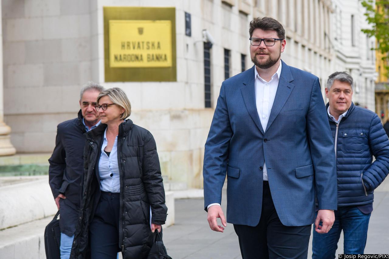 Zagreb: Sandra Benčić i Peđa Grbin sastali se s guvernerom HNB-a Borisom Vujčićem