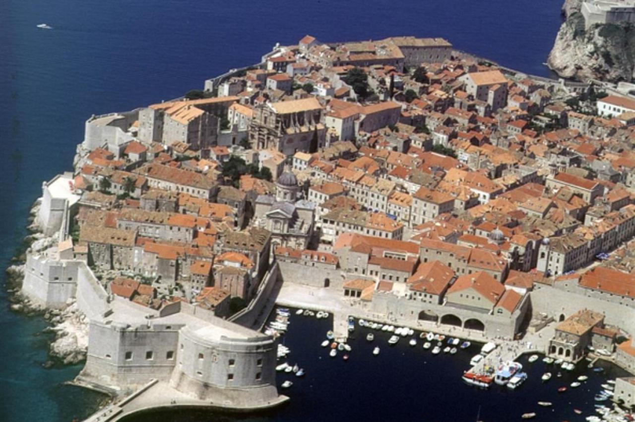 'Dubrovnik_nnn_deb_250511'