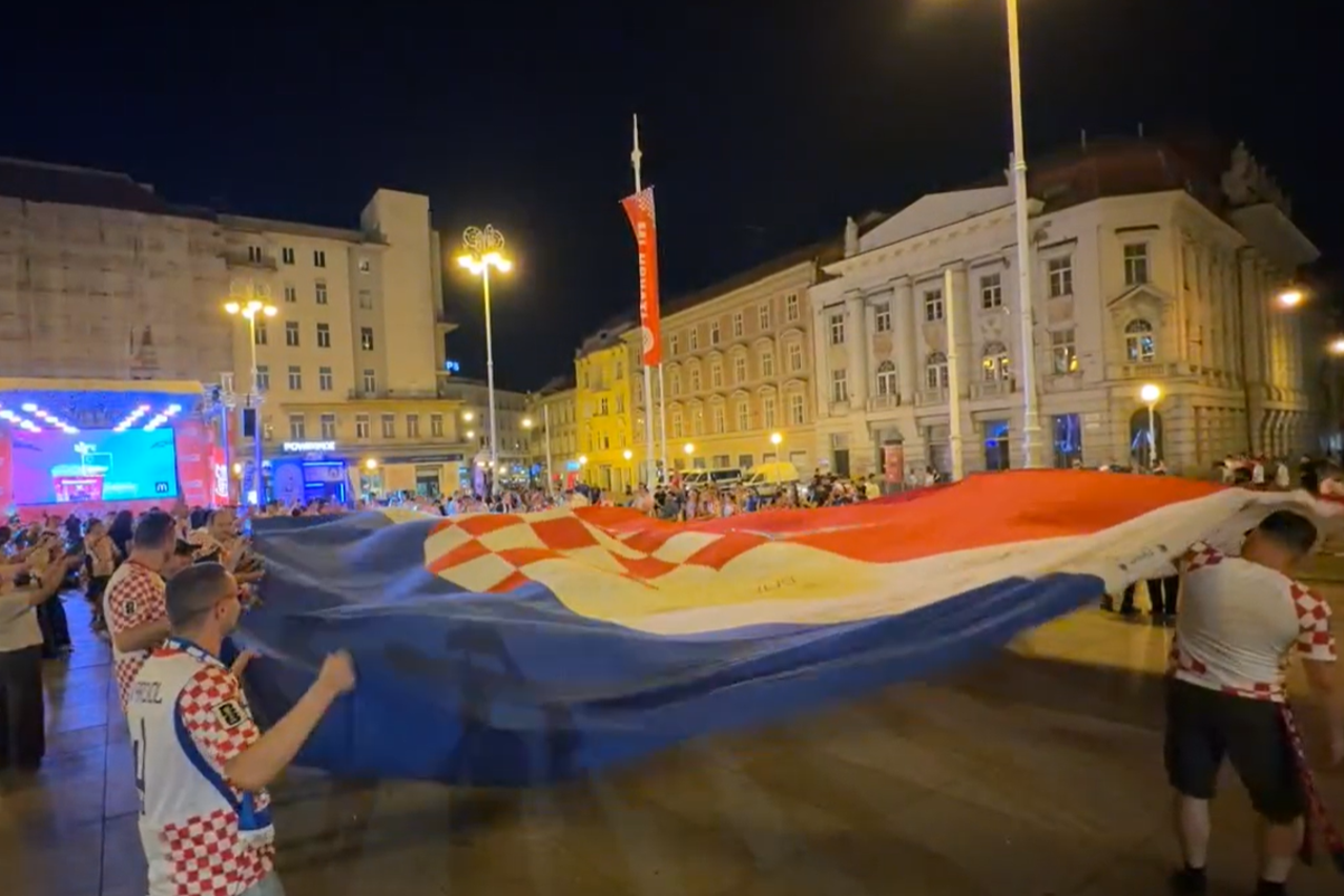 Navijačka atmosfera u Zagrebu