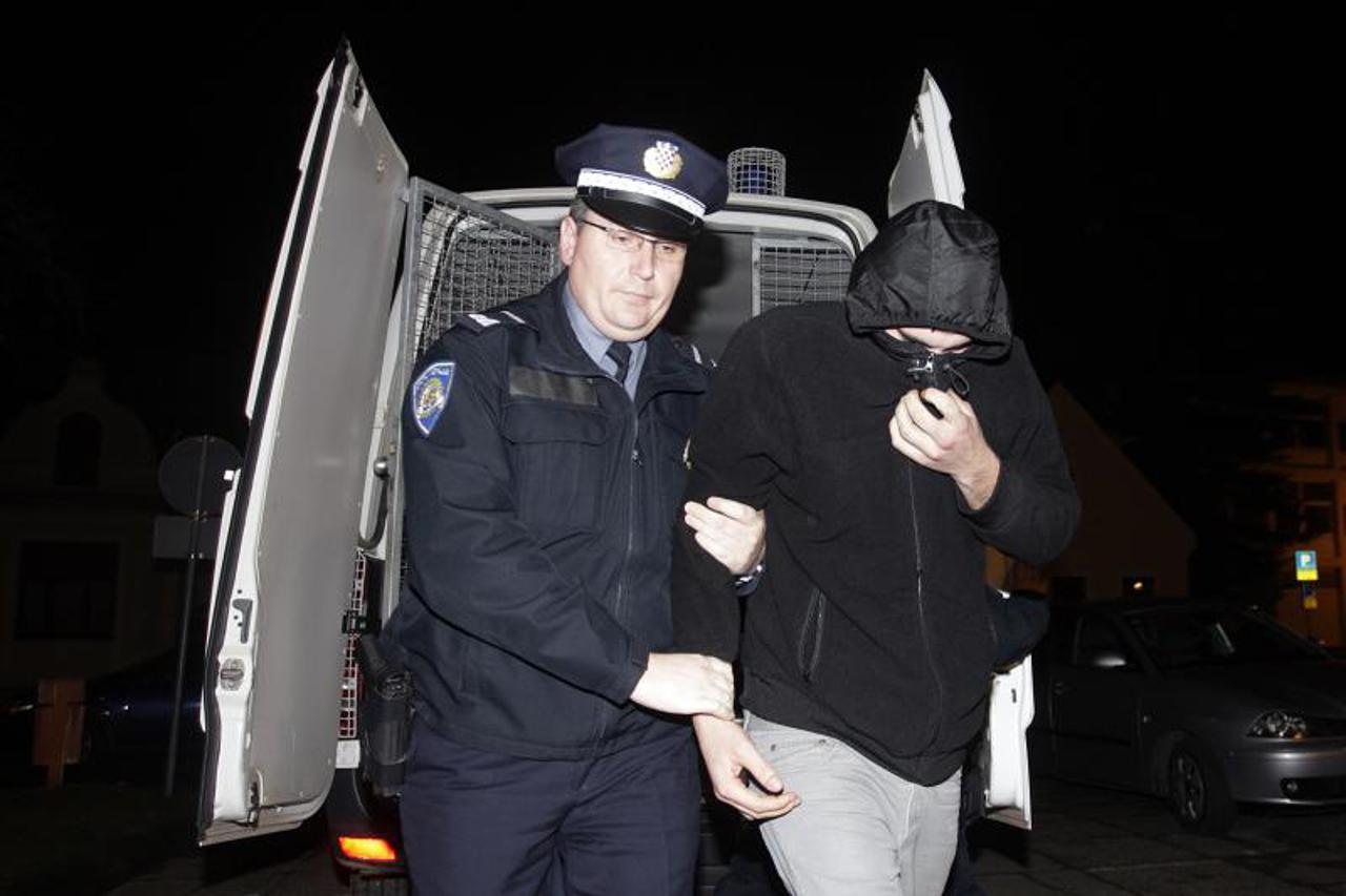 uhićeni, pergar (1)