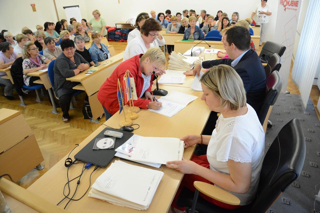 Bjelovar: Grad projektom "Kotač promjene" zaposlio 77 dugotrajno nezaposlenih žena