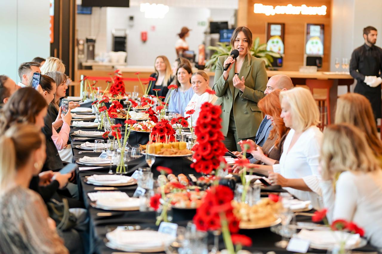 Arena Centar Food Court