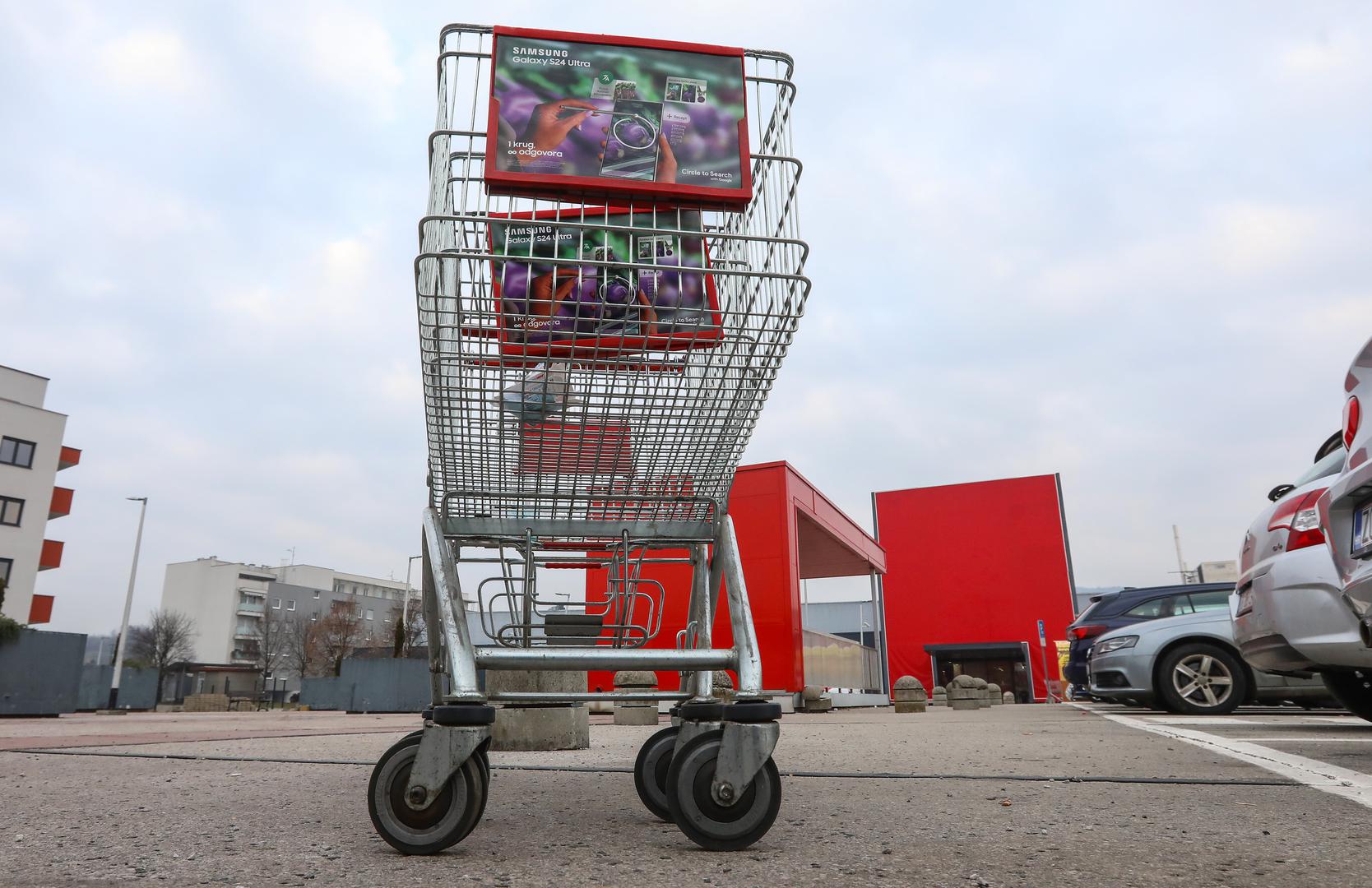 07.02.2025.,Zagreb, opci bojkot trgovackih centara i trgovina,Konzum , Spar, Lidl... Photo: Robert Anic/PIXSELL