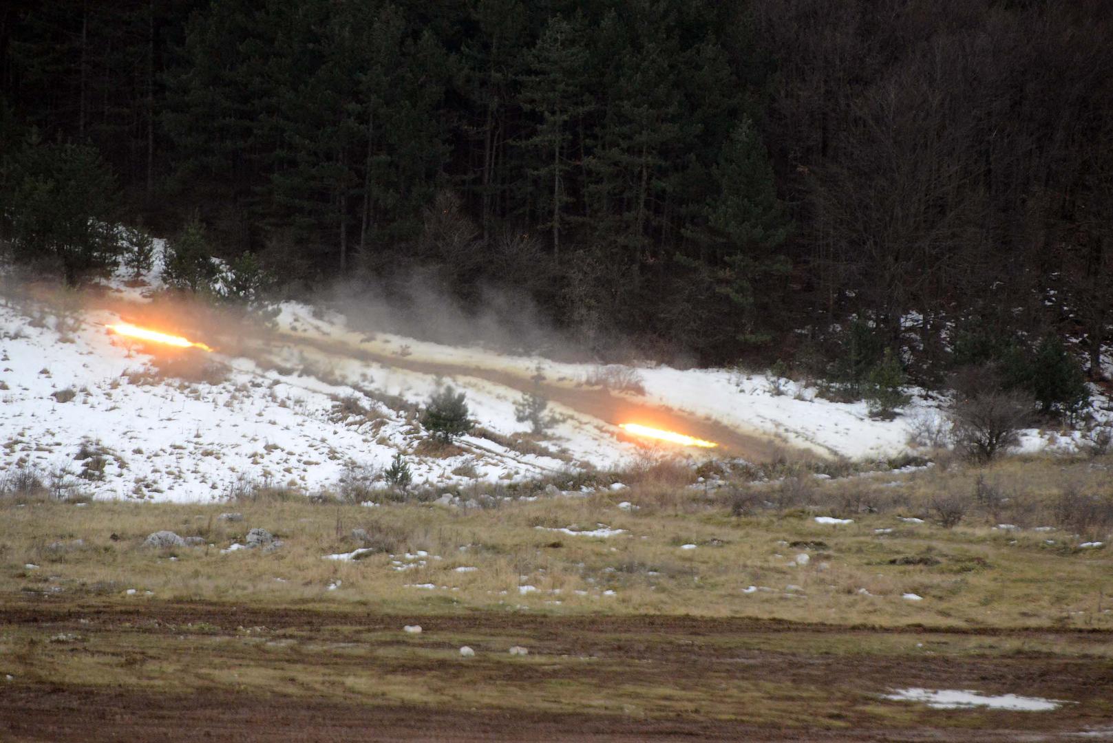 Ovako snažna vojska je najveća garancija mira. Ovako spremna vojska je garancija da rata neće biti, rekao je Aleksandar Vulin. 