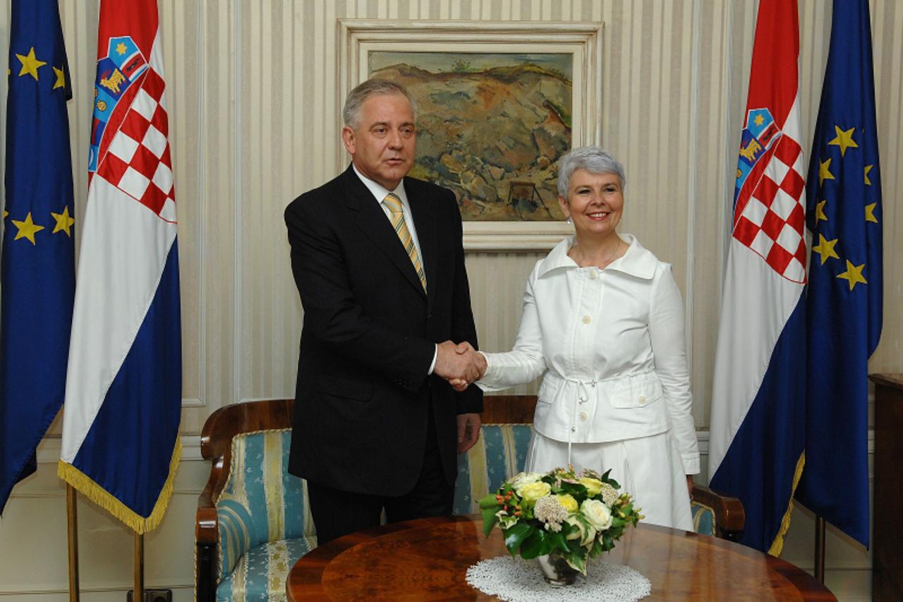 Predaja vlasti Sanader - Kosor