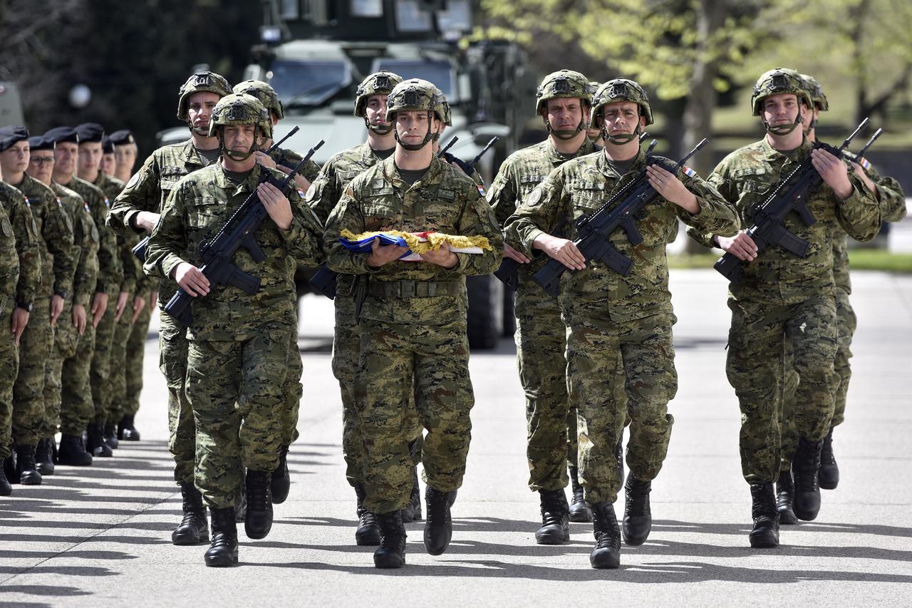 Knin: Obilježavanje 17. obljetnice ustrojavanja Gardijske mehanizirane brigade u Kninu