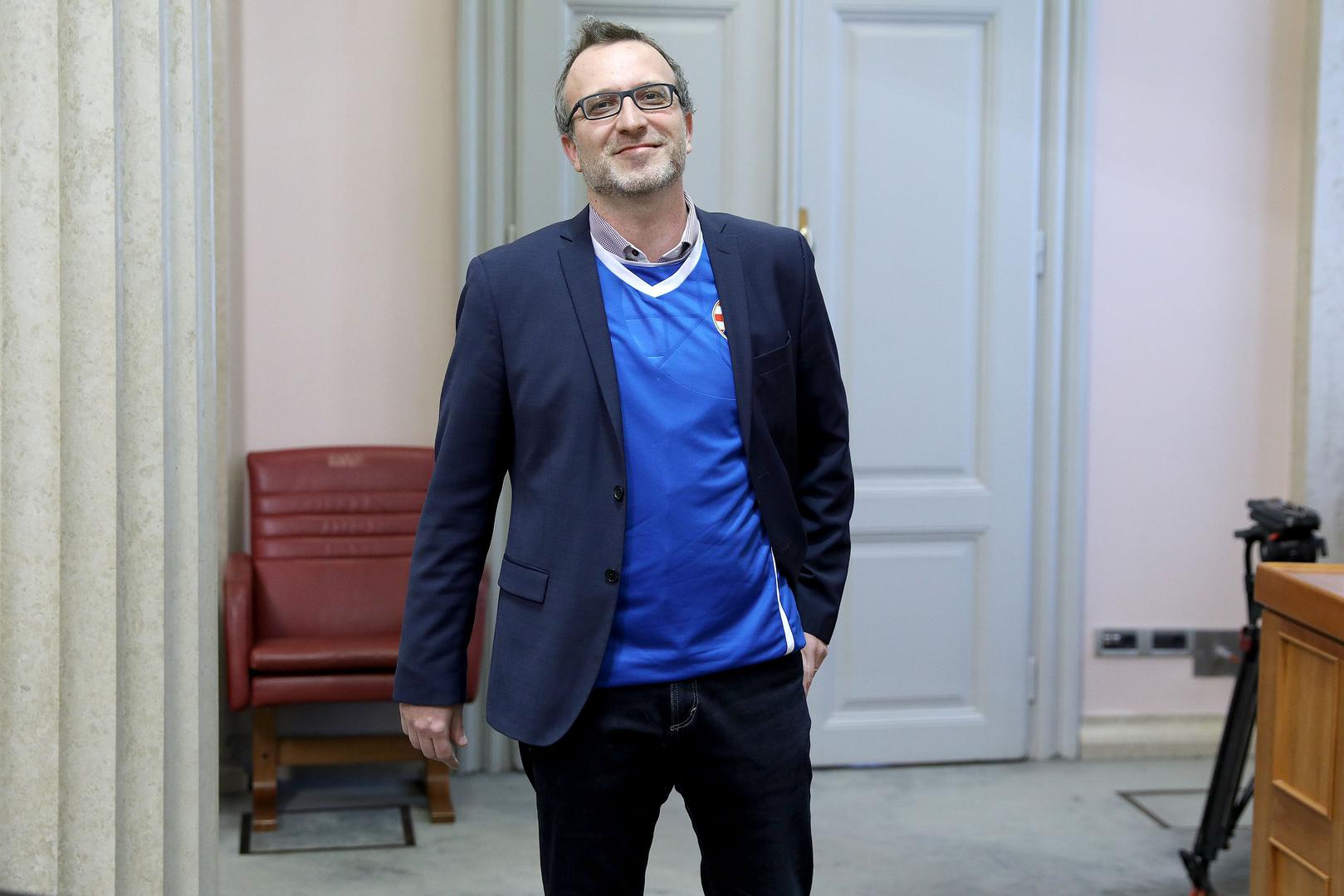 Zagreb trese navijačka euforija, a izuzetak nisu ni političari. 