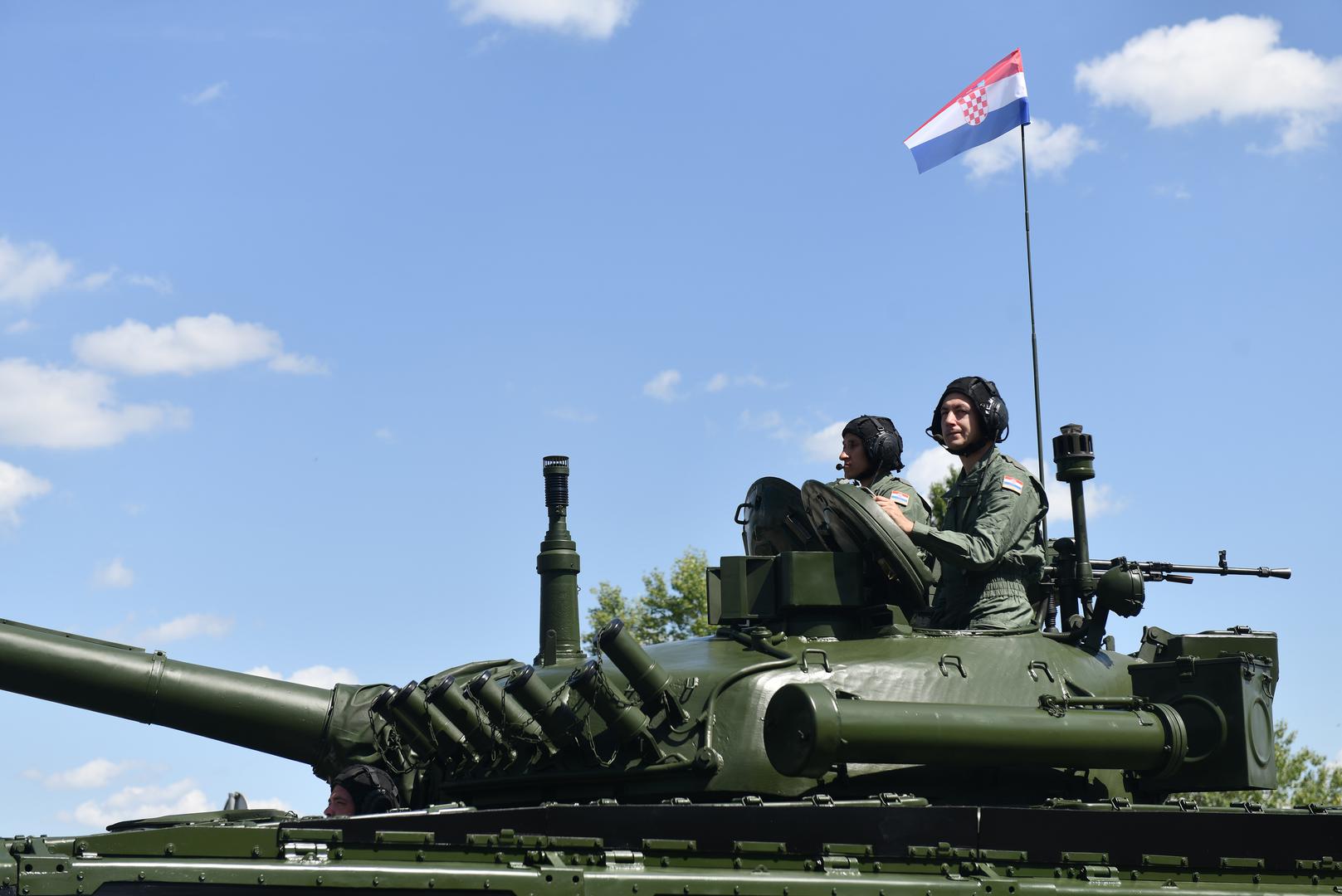 31.07.2025., Zagreb - Tenkovi prolaze Mostom mladosti uoci pocetka svecanog vojnog mimohoda u povodu obiljezavanja 30. obljetnice vojno-redarstvene operacije Oluja. Photo: Josip Miskovic/PIXSELL