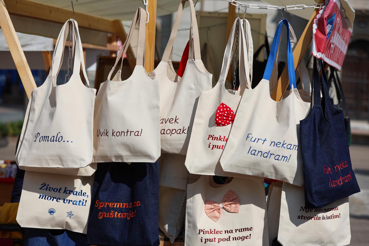 Zagreb: Sajam zagrebačkih suvenira i rukotvorina