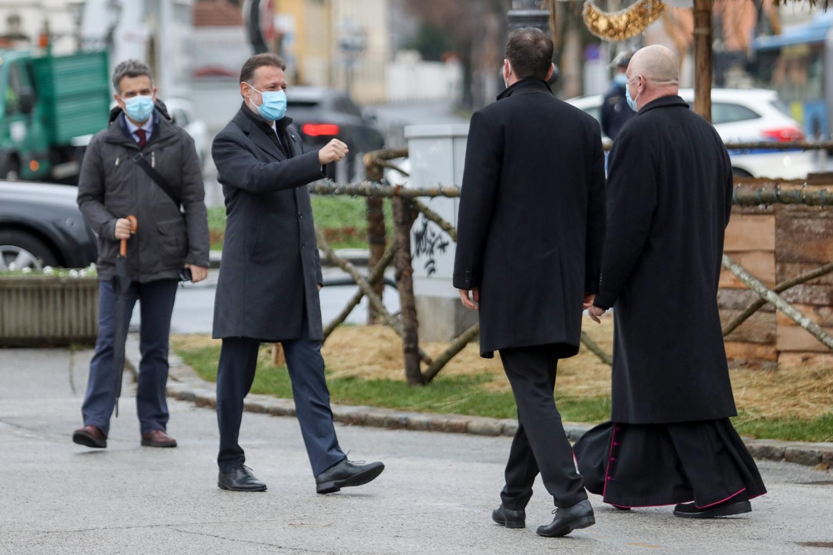 25.12.2020., Zagreb - Zagrebacki nadbiskup, kardinal Josip Bozanic, predvodio je misu svetkovine Rodjenja Gospodinova. Misnom slavlju prisustvovali su Andrej Plenkovic i Gordan Jandrokovic. Photo: Borna Filic/PIXSELL