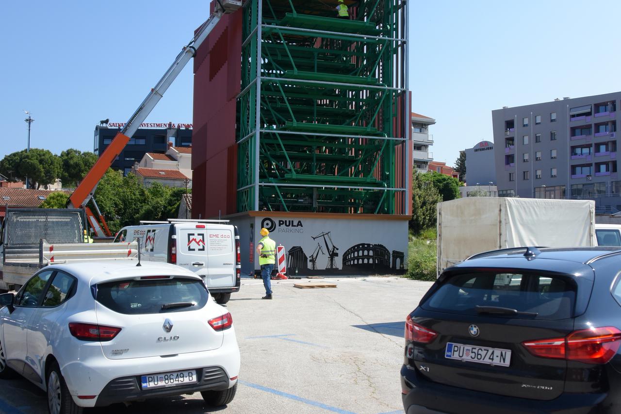 Kuća na Danijelovu zemljištu