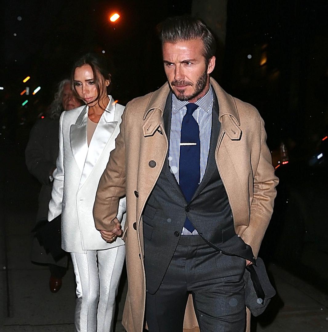 David i Victoria Beckham jedan su od najmoćnijih celebrity parova u Velikoj Britaniji. Njihovo bogatstvo procjenjuje se na 500 milijuna dolara i možda je upravo to jedan od razloga zašto je Victoria 2003. godine oprostila Davidu aferu s Rebeccom Loos.