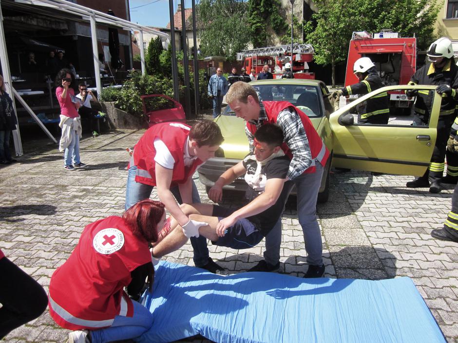 Crveni križ Petrinja