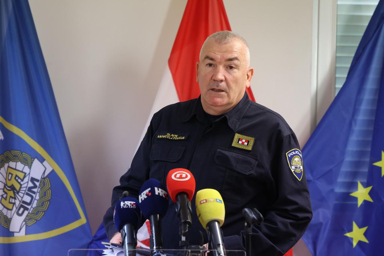 Drniš: Glavni ravnatelj policije Nikola Milina dao je izjavu za medije na temu sino?njeg ubojstva mladi?a te potjere za bjeguncem
