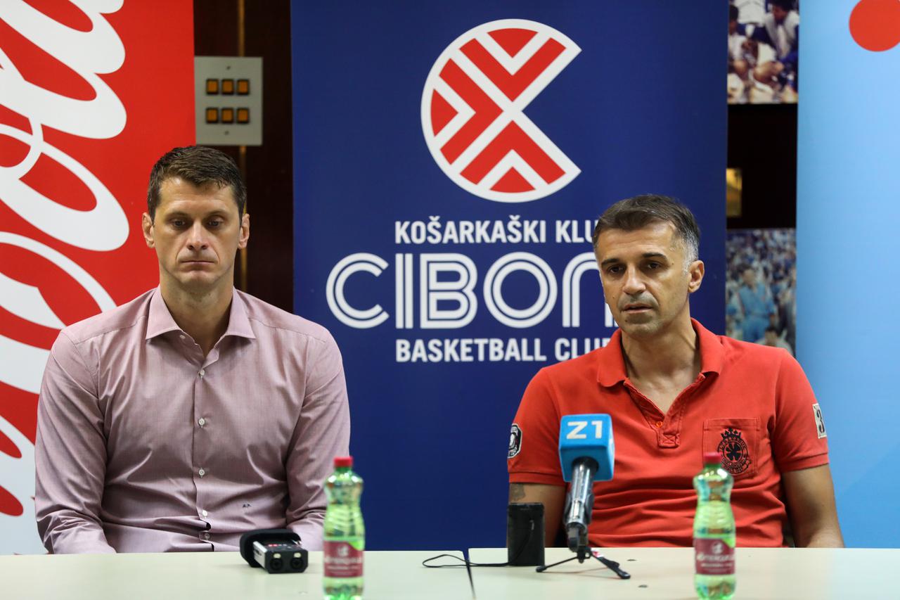 storyeditor/2022-08-31/SesarRozicCibona1_pxl_spo_310822.jpg