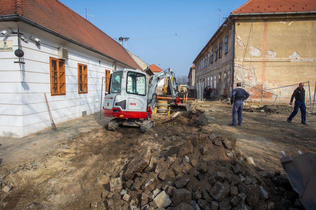 Osijek: Rekonstrukcija i izgradnja vodoopskrbe u Tvrđi