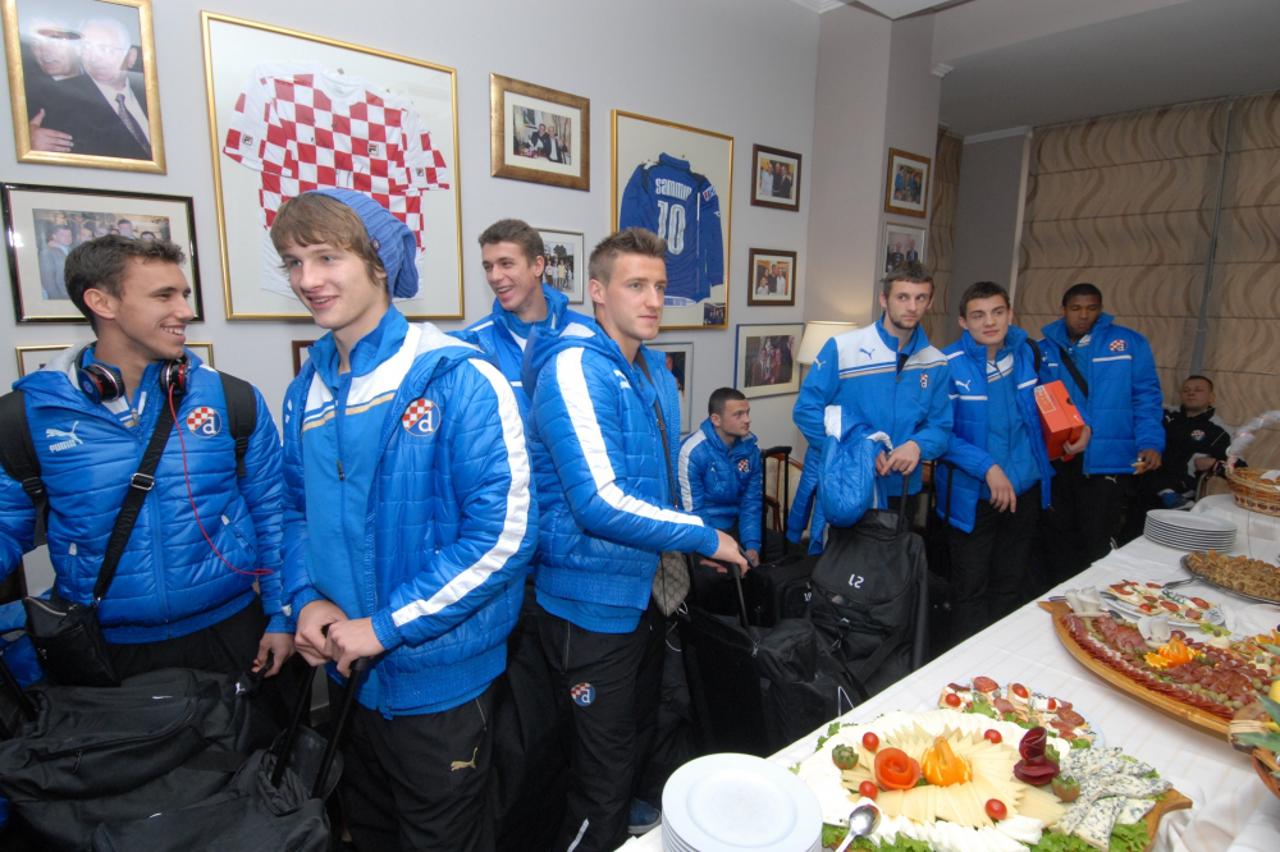 Dinamo (1)