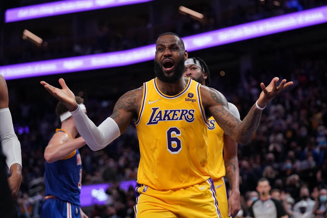 NBA: Los Angeles Lakers at Golden State Warriors