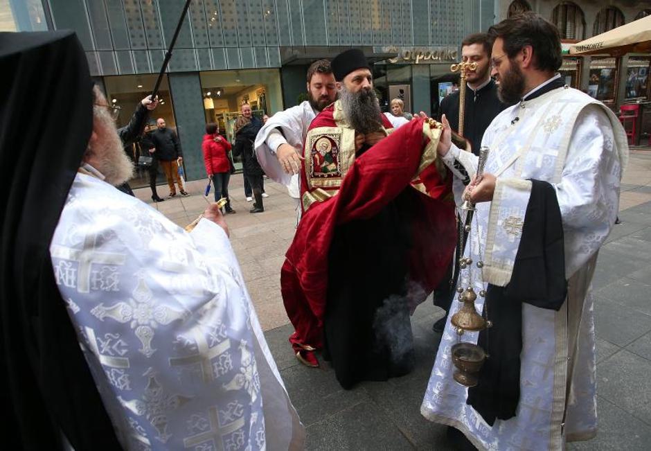 Mitropolit Porfirije Perić predvodio arhijerejsku Liturgiju na svetkovinu pravoslavnog Uskrsa