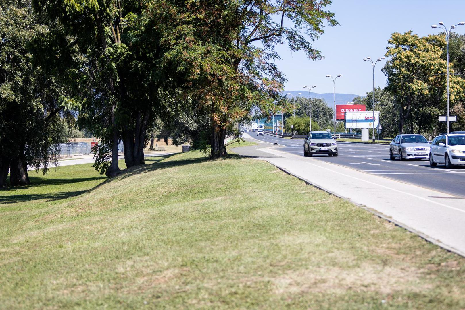 Sinoć je na zagrebačkom Hipodromu održan spektakularan koncert. Radi se o događanju koje je prozvano koncertom godine, a izveo ga je Ed Sheeran. 