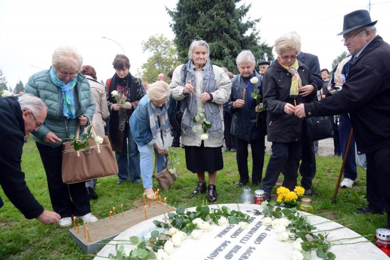 komemoracija, dječji logor sisak