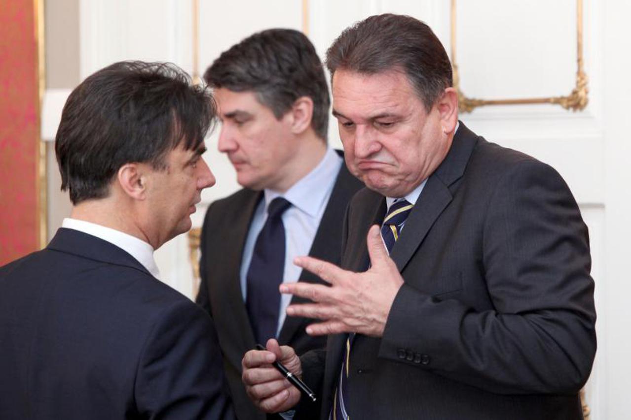 Vlada,Milanović,Čačić,Pusić (1)