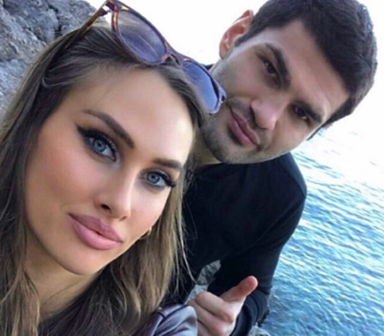 Marinela je diplomirala ekonomiju na EFZG-u. 