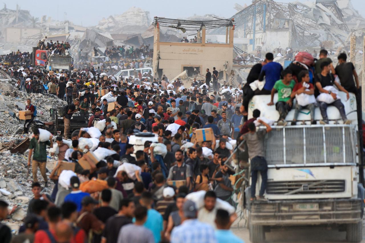 storyeditor/2025-08-01/2025-07-29T164123Z_253001548_RC2GWFA9L9EN_RTRMADP_3_ISRAEL-PALESTINIANS-GAZA.JPG