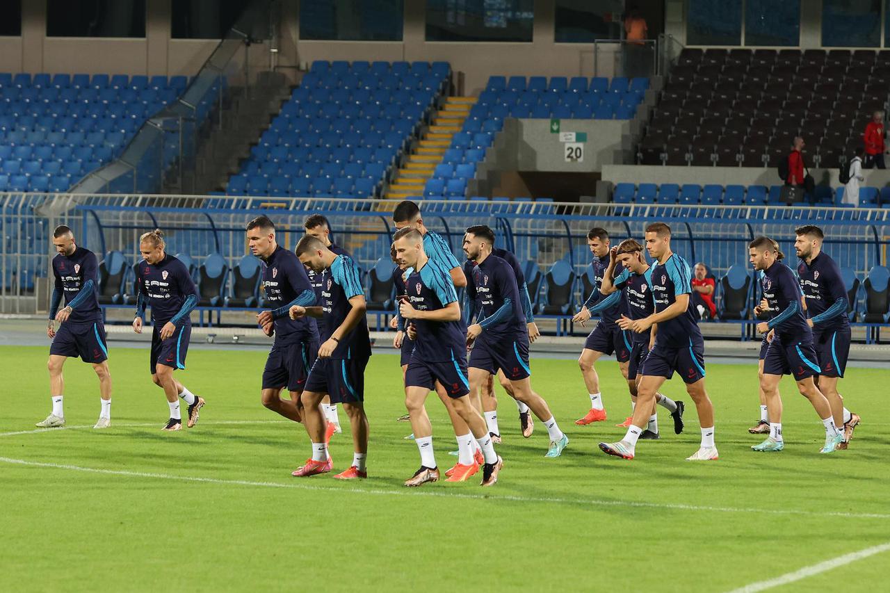 Rijad: Trening hrvatske nogometne reprezentacije uoči utakmice protiv Saudijske Arabije