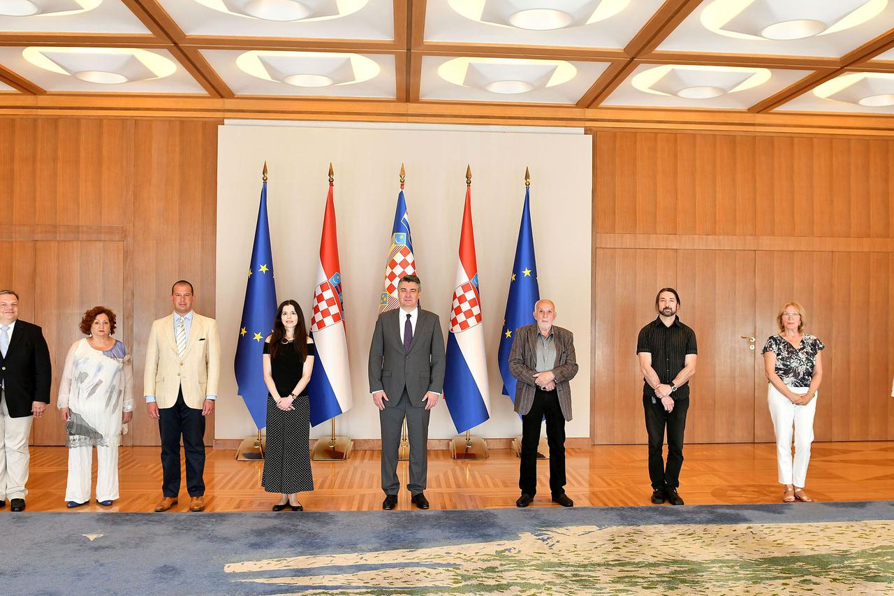 Zoran Milanović primio je predstavnike Hrvatskog saveza udruga stanara