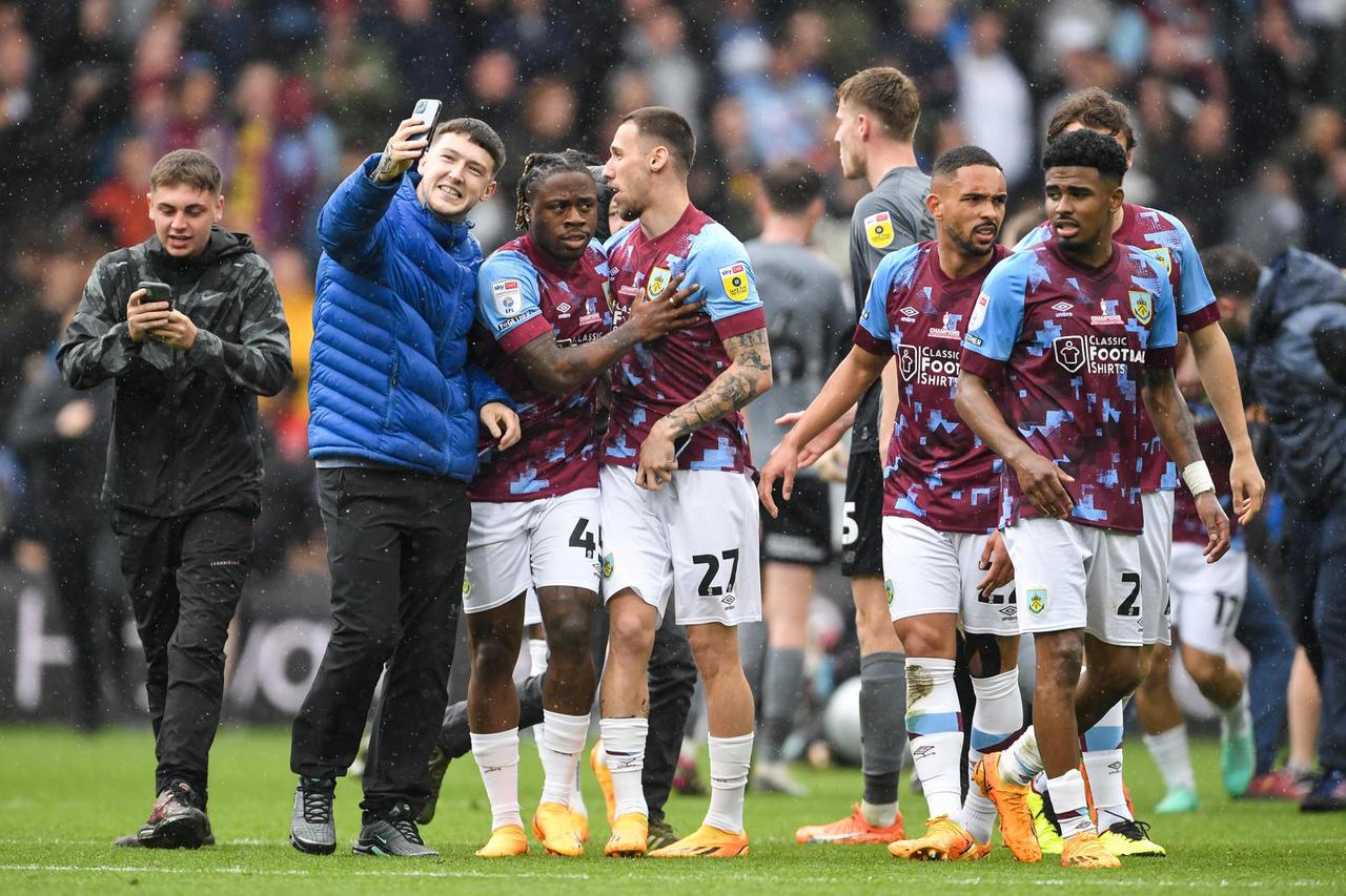 Burnley v Cardiff City - Sky Bet Championship - Turf Moor