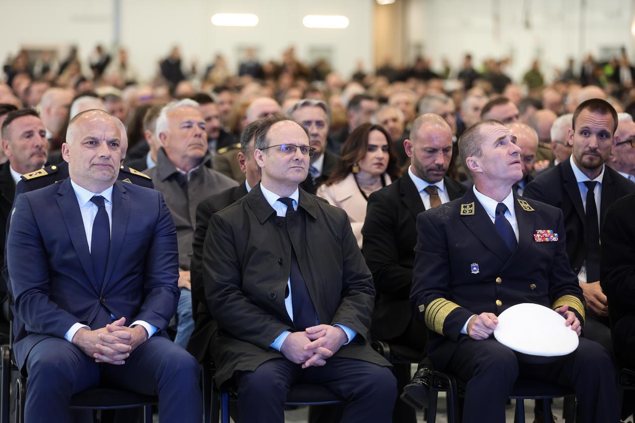 Svečani program na dočeku prve skupine višenamjenskih borbenih aviona Rafalea u Hrvatsku