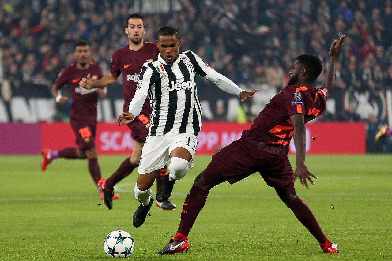 Douglas Costa