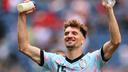 Belgian defender Thomas Meunier joins Sunderland on two-year deal