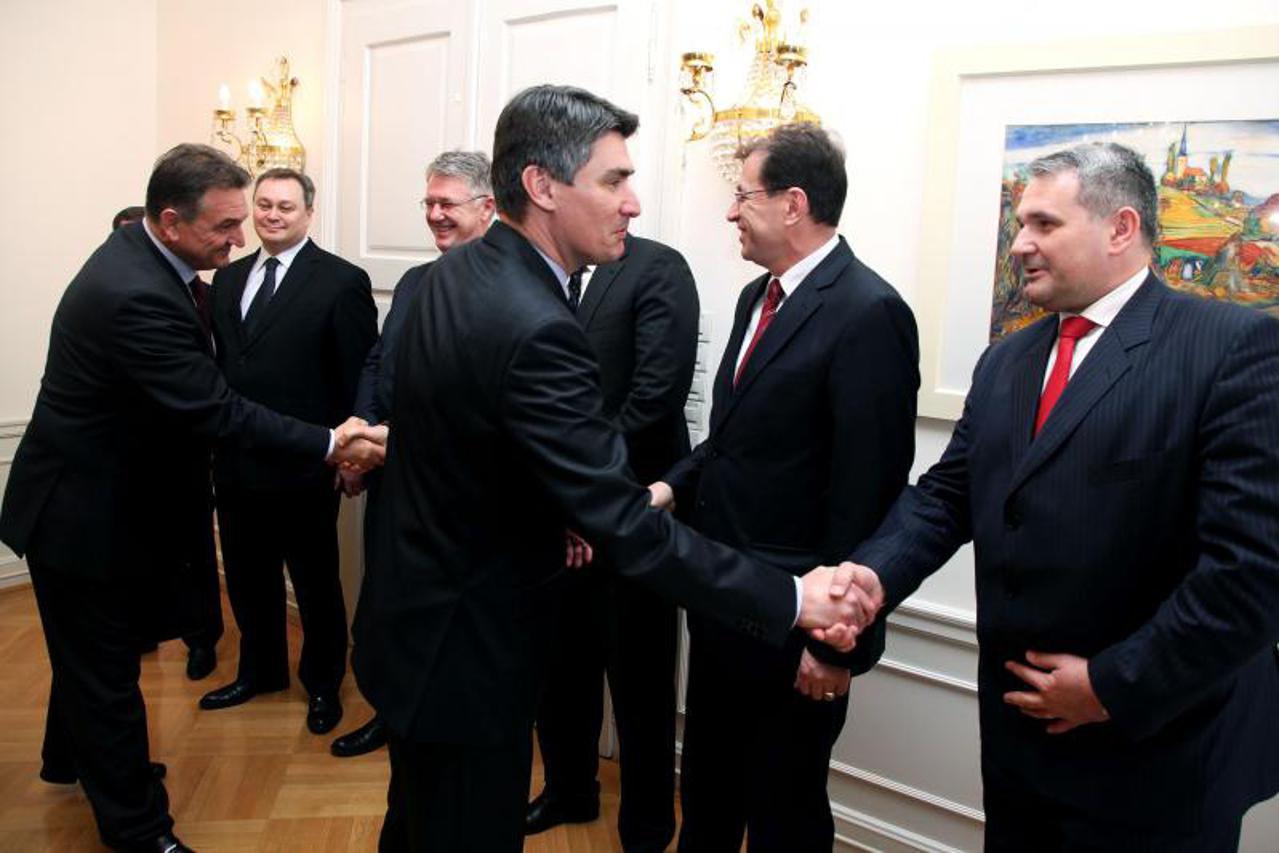 čačić, milanović, hup (1)